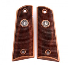 COLT 1911 - GRIPS / GRIP SET - WALNUT - LASER ENGRAVED - SILVER LOGO