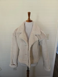 Chaqueta corta Wild Fable de piel de oveja sintética blanca apagada, XL - Imagen 1 de 6