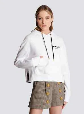 Moletom com capuz BALMAIN branco cropped designer luxo pequeno branco novo com etiquetas preço promocional R$ 715 - Imagem 1 de 4