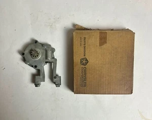 NOS Mopar Tailgate Window Lift Mechanism 1961-6 Plymouth Dodge Chrysler #2188735 - Picture 1 of 1