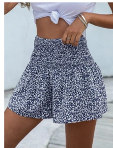 NEW Blue Ditsy Floral Shirred Wide Leg Shorts Sz Sm - Picture 1 of 3