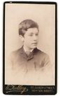 Fotografia E. Kelley, opat Newton, 26. Queen Street, Młody chłopiec z reftan 