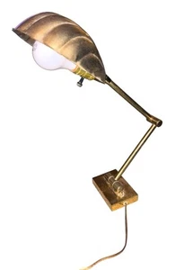 Adjustable Brass Scalloped Clam Shell Table Desk Lamp Heavy Base Works - Picture 1 of 13