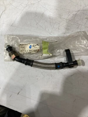 BMW 740i 740il 1995 1996 línea de enfriador de aceite de motor genuino 17111741067 nuevo OEM Foto 1 de 4