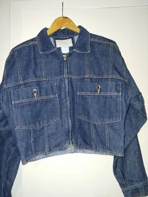Chaqueta vaquera para mujer Sergio Valente talla M cremallera frontal botón y cremallera puños corte en V Foto 1 de 4