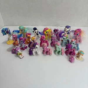 My Little Pony Lot 20 G3 Ponyville Mini Figures & G4 Ponies Rainbow Dash Minty - Picture 1 of 20
