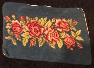 VTG. Needlepoint Rose Floral Piano Bench Seat Cover / Pillow Finished w/ Zipper - Picture 1 of 6
