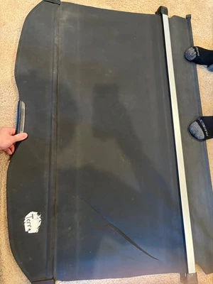 Cubierta de carga Forester 2015 Subaru Tonneau OEM - A048114 - COMO ESTÁ VER FOTOS Foto 1 de 4