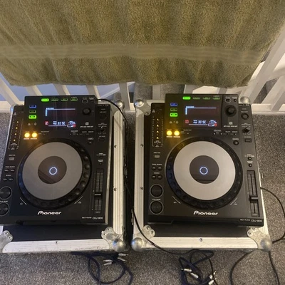2x Pioneer CDJ 900 DJ Decks (Decks only Not flight cases) collection welcome RG4 - Image 1 of 4