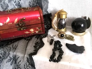 Witches Chest, Witches Kit, Divination, Manifestation, Prediction, Pagan Kit - Picture 1 of 10