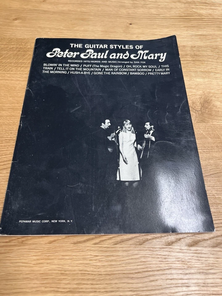 THE GUITAR STYLE OF PETER PAUL AND MARY 1964 Cancionero Partituras Vintage Folk Foto 1 de 4