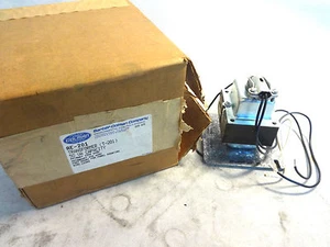 NEW BARBER COLMAN RE-201 PRI-120V SEC-24V (T201) TRANSFORMER - Picture 1 of 2