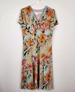 North Style Tropical FLORAL Print FIT And FLARE Maxi Dress Size PL Deep V Beach - Picture 1 of 8