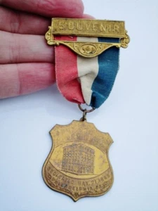 1895 IOFF Odd Fellows Medal Ribbon Pin: PHILADELPHIA TEMPLE DEDICATED Souvenir - Picture 1 of 6