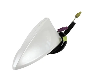 Antena de aleta de tiburón radio plateada Chevy Malibu 2013-2014 22790989 OEM - Imagen 1 de 5