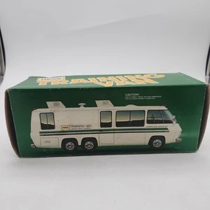 Vintage 1978 Hess Training Van Camper Spielzeug OVP - Bild 1 von 10
