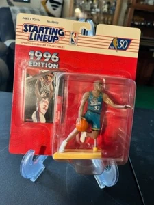 ¡ALINEACIÓN INICIAL 1996 EDICIÓN DETROIT PISTONS STAR GRANT HILL! ¡Nuevo en paquete de lote antiguo!¡! - Imagen 1 de 6