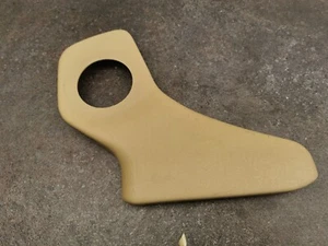 MERCEDES-BENZ W123 FRONT SEAT RAIL HINGE COVER TRIM Creme 1239185430 - Picture 1 of 5