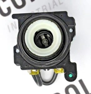 Eaton E34TPB120L Pulsador Luz de Preprueba, 120V AC Transformador Sin Lámpara/Lente - Imagen 1 de 13