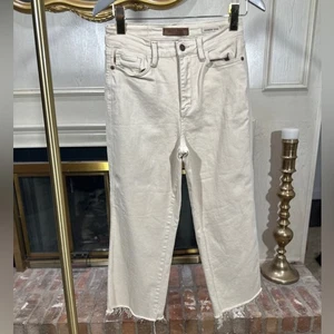 Judy Blue Raw Hem Cropped Jeans | Größe 7 / 28 | Creme Garment Dyed Stretch Denim - Bild 1 von 7