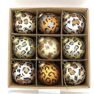 Juego de 9 adornos navideños Wondershop con estampado de animales objetivo resistente a roturas - Imagen 1 de 15