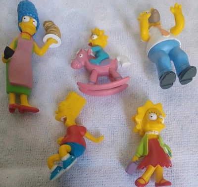 Complete Set 2007 The Simpsons Movie Collectible Action Figures Toys #100 - Image 1 of 4