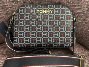 Tommy Hilfiger crossbody Style Bag. Authentic Bag From The USA. - Picture 1 of 8