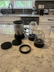 Batidora Magic Bullet MB1001B base y accesorios - Imagen 1 de 6