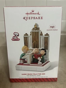 Hallmark 2014 SQUALO! LA MUSICA RIEMPIE L'ARIA! Peanuts Gang Sound&Motion - Foto 1 di 3