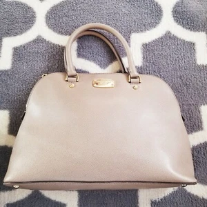 Michael Kors, "Cindy " Domed Satchel EUC Free Shipping - Picture 1 of 12