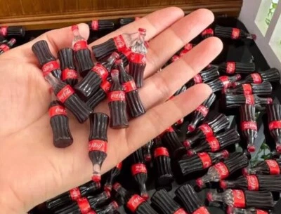 MONSTERMAGNETS Barbi Dollhouse Miniature Food Drinks Coke Coca Cola Sodas Pop Bottle Lot 👻🧲12