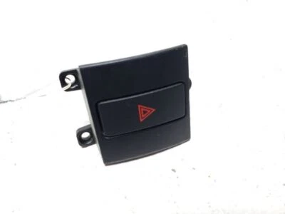 Mazda CX-5 2014 bisel de tablero con botón de peligro OEM KD45664HO Foto 1 de 4