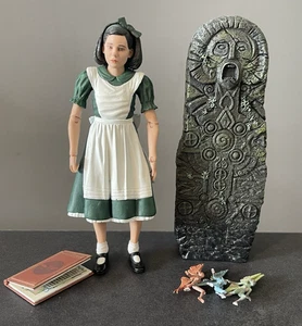Pan's Labyrinth Guillermo Del Toro Signature Collection Ofelia Figur Neca - Bild 1 von 8