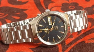 ORIENT Crystal 21 Jewel Automatic Stainless Steel Men's Japanese Automatic Watch - Picture 1 of 12