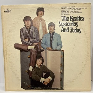 The Beatles Yesterday And Today Capitol Records T2553 G+ - Picture 1 of 13