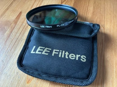 Lee Filters  105mm Landscape Polariser  And Pouch In Mint Condition. - Image 1 of 2