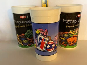 3 Vintage Plastic Soda Fountain Beverage Cups KFC & Pepsi Silly Goofy Rabbits - Picture 1 of 15