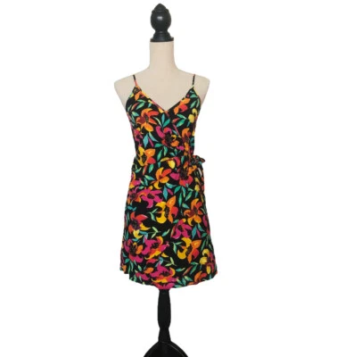 Xhilaration Spaghetti Strap Hibiscus Floral Wrap Mini Dress Size XS  Foto 1 de 4