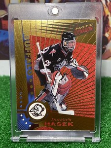 1997 Pacific Dynagon #10 Dominik Hasek