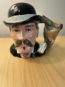 DOC HOLLIDAY Royal Doulton D6731 The Wild West Collection Caractère Jug Revolver