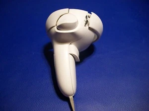 Oculus Quest 2 VR ~ Right Hand Controller ~ Broken ~ As-Is ~ For Parts Only - Picture 1 of 6