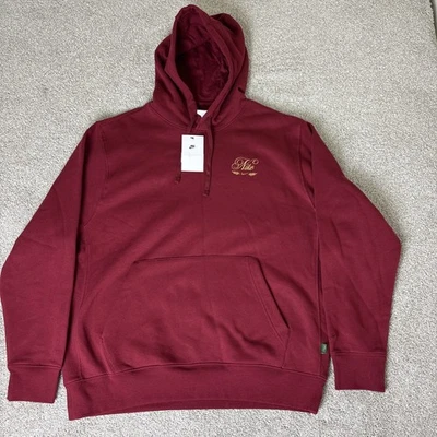 Sudadera con Capucha Nike Sportswear Script Logo Club Polar Equipo Rojo Dorado Talla XL HQ2476-677 Foto 1 de 4