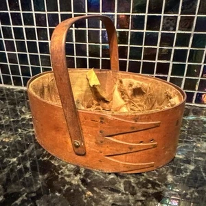Antique Shaker 3 Finger Oval Sabbathday Maine Sewing Basket Carrier Wood - Picture 1 of 10