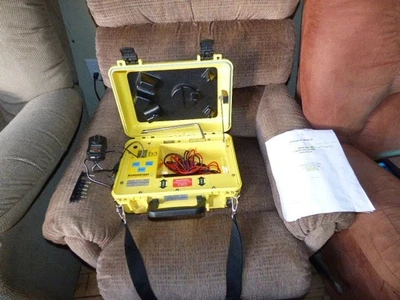 TRANSMISOR SCHONSTEDT TX5 PARA RECEPTORES XTPC LOCALIZADORES SUBTERRÁNEOS DE TUBERÍAS Y LÍNEAS Foto 1 de 4