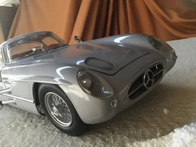 1/12  Mercedes  300 SLR  by REVELL silver ,near mint ,no box +++! - Image 1 of 4