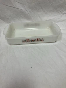Vintage Fire King Anchor Hocking Casserole Primrose Milk Glass 410 1-2 Quart - Picture 1 of 7