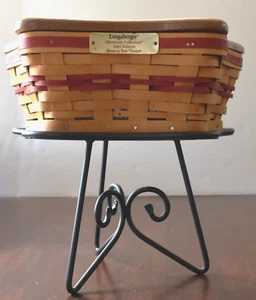 LONGABERGER 2001 Xmas Star Basket w/Lid, Wrought Iron Stand, 2 Liner, 2 Protecto - Picture 1 of 18