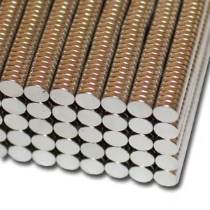 10 FLACHE NEODYM SCHEIBEN MAGNETE D4x1 mm NdFeB N52 STARK BÜRO 400G AXIAL RUND - Bild 1 von 2