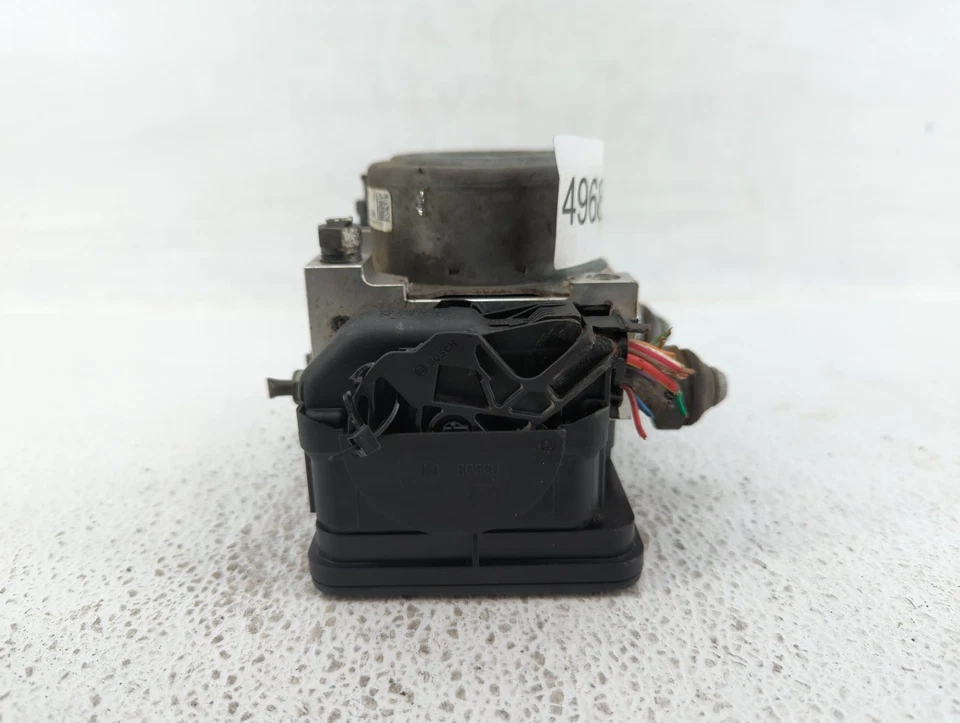 Módulo de control de bomba ABS Subaru Wrx 2015-2015 DV8Y5 Foto 1 de 4