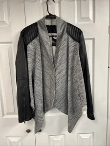 NWT Torrid Heather Gray & Black Mixed Fabric, Faux Leather Moto Jacket Size 2 - Picture 1 of 7